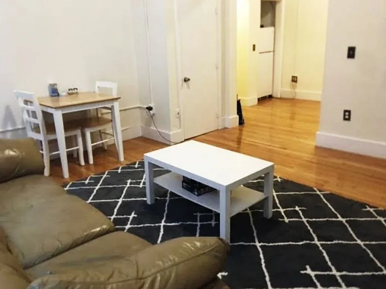 15 Aberdeen St #2X — Photo 6
