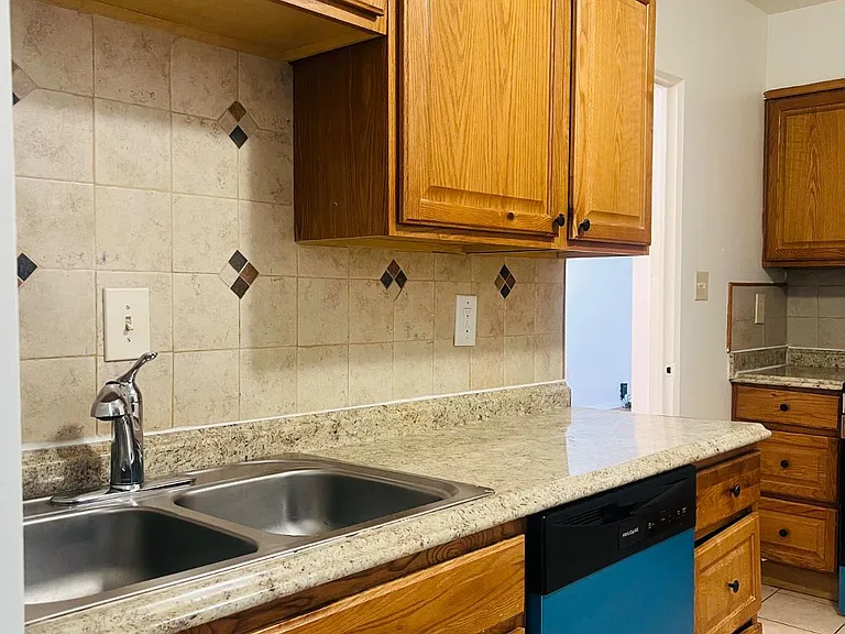 4901 Fitch Pl NE — Photo 24