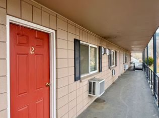 2005 2nd St #12, La Grande, OR 97850