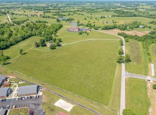 214 Sparrow Ln, Harrodsburg, KY 40330
