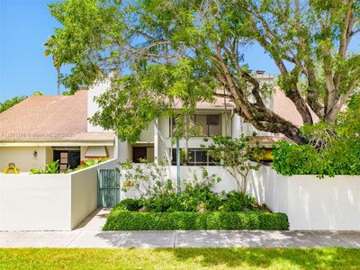 6611 SW 72nd St #38, South Miami, FL, 33143