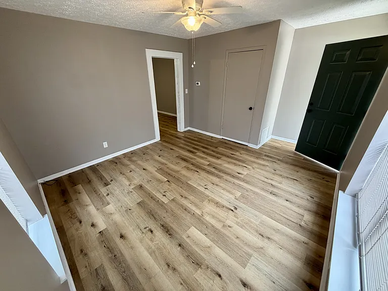 973 Georgia Crown Dr #42-971 — Photo 3