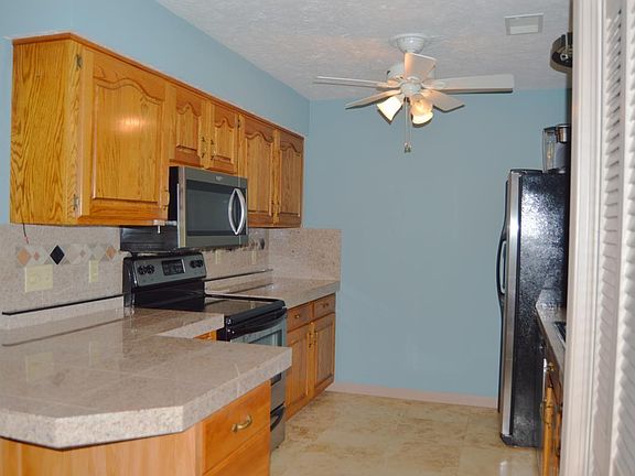 5th image of 6 Topsail Ct