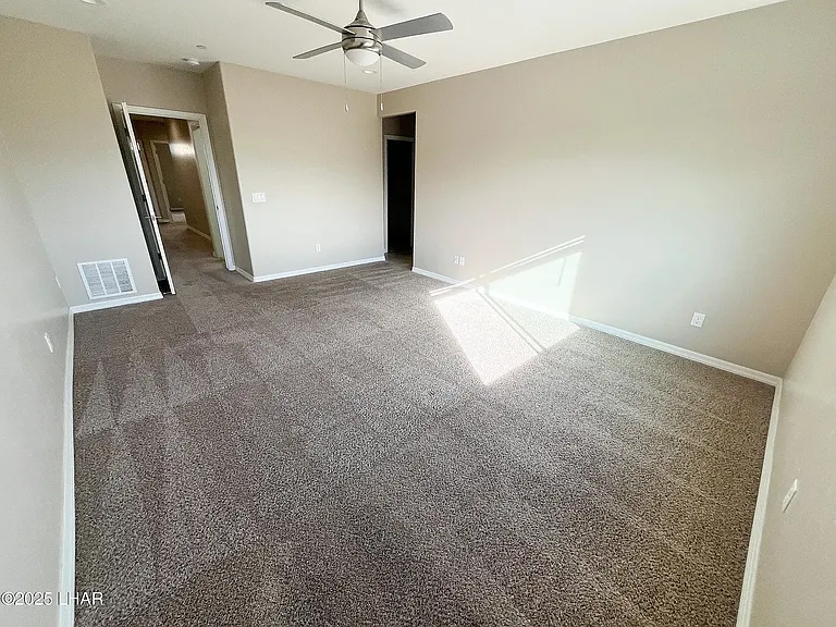 2831 Tonto Dr #B102 — Photo 11