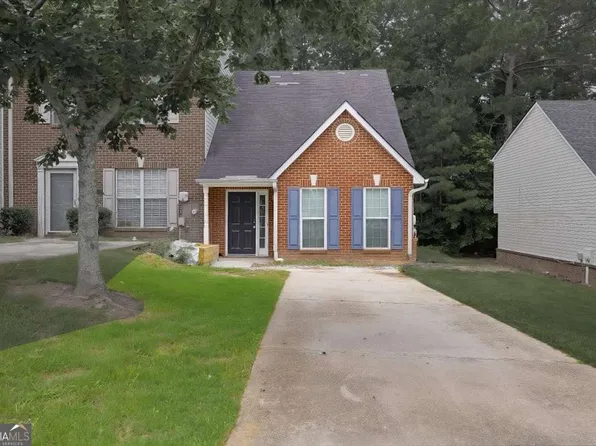 1324 Hollenbeck Ln, Riverdale, GA 30296
