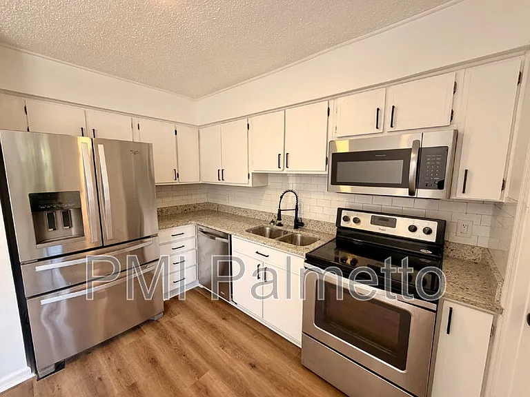 1216 Cactus Ave — Photo 5