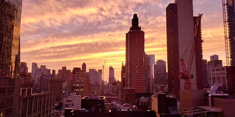 Sold by Corcoran | media 8