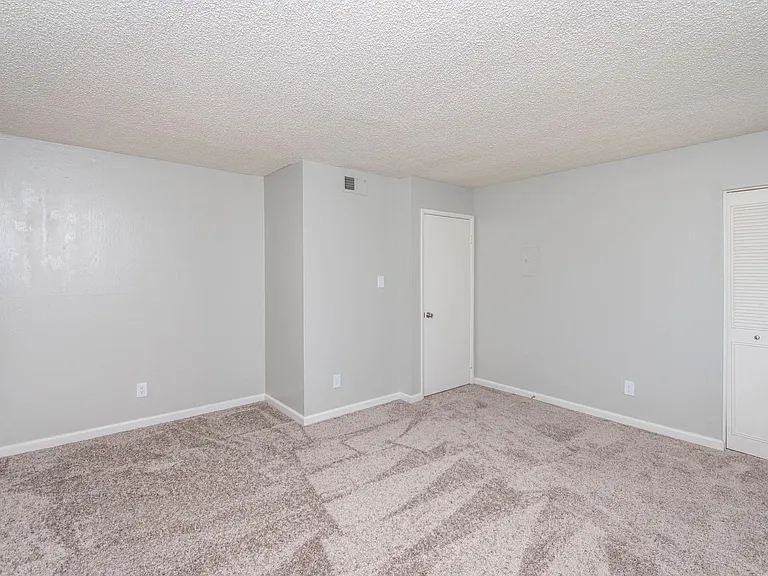 Villa Roma Apartments. — Photo 24