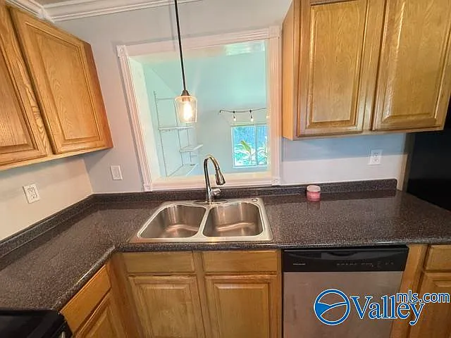 412 Ewing St NW — Photo 13