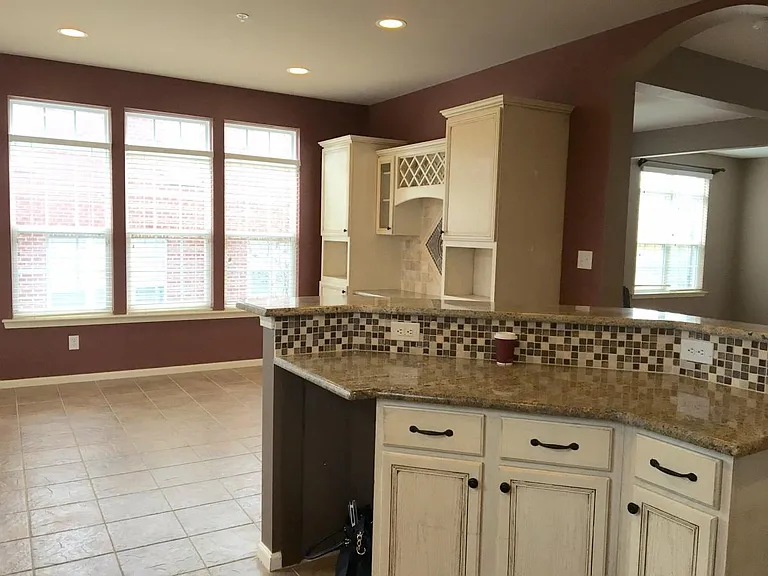 109 Cabernet Dr — Photo 6