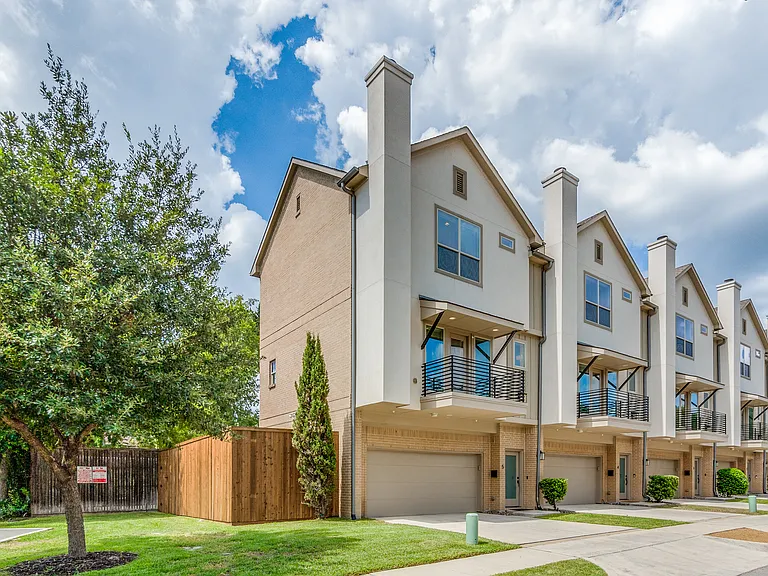 beautiful curb appeal and end unit for additional natural light