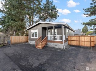 1110 W #B, Centralia, WA 98531