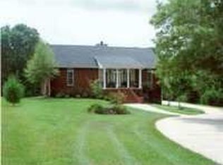 49 Messenger Rd, Cookeville, TN 38506