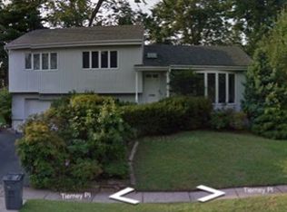 40-04 Tierney Pl, Fair Lawn, NJ 07410