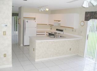 19271 NW 89th Ct, Hialeah, FL 33018