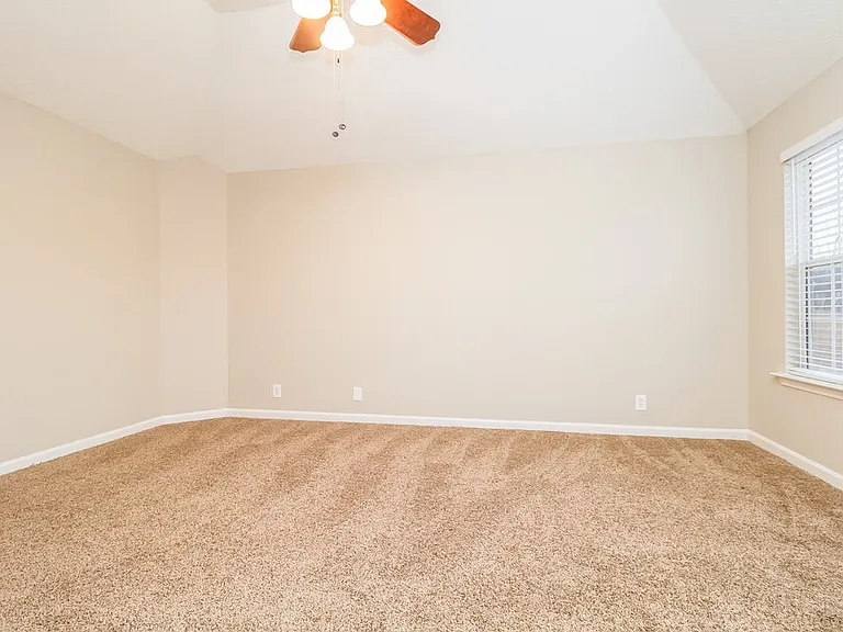 7128 Legacy Dr — Photo 9