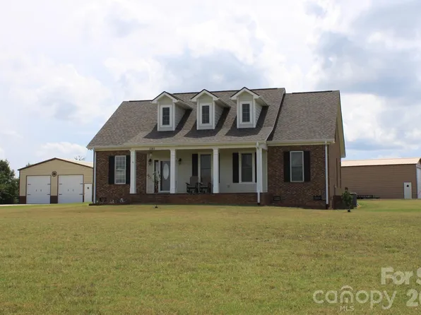 1185 Morningstar Lake Rd, Forest City, NC 28043