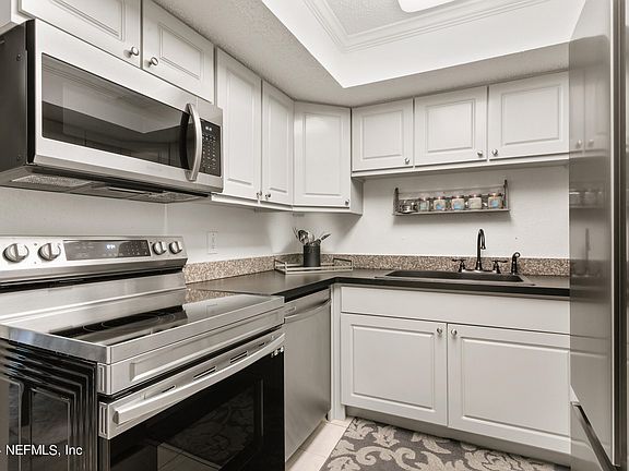 5th image of 6519 Valerosa Ct Unit 5