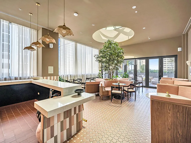 Building's Lounge