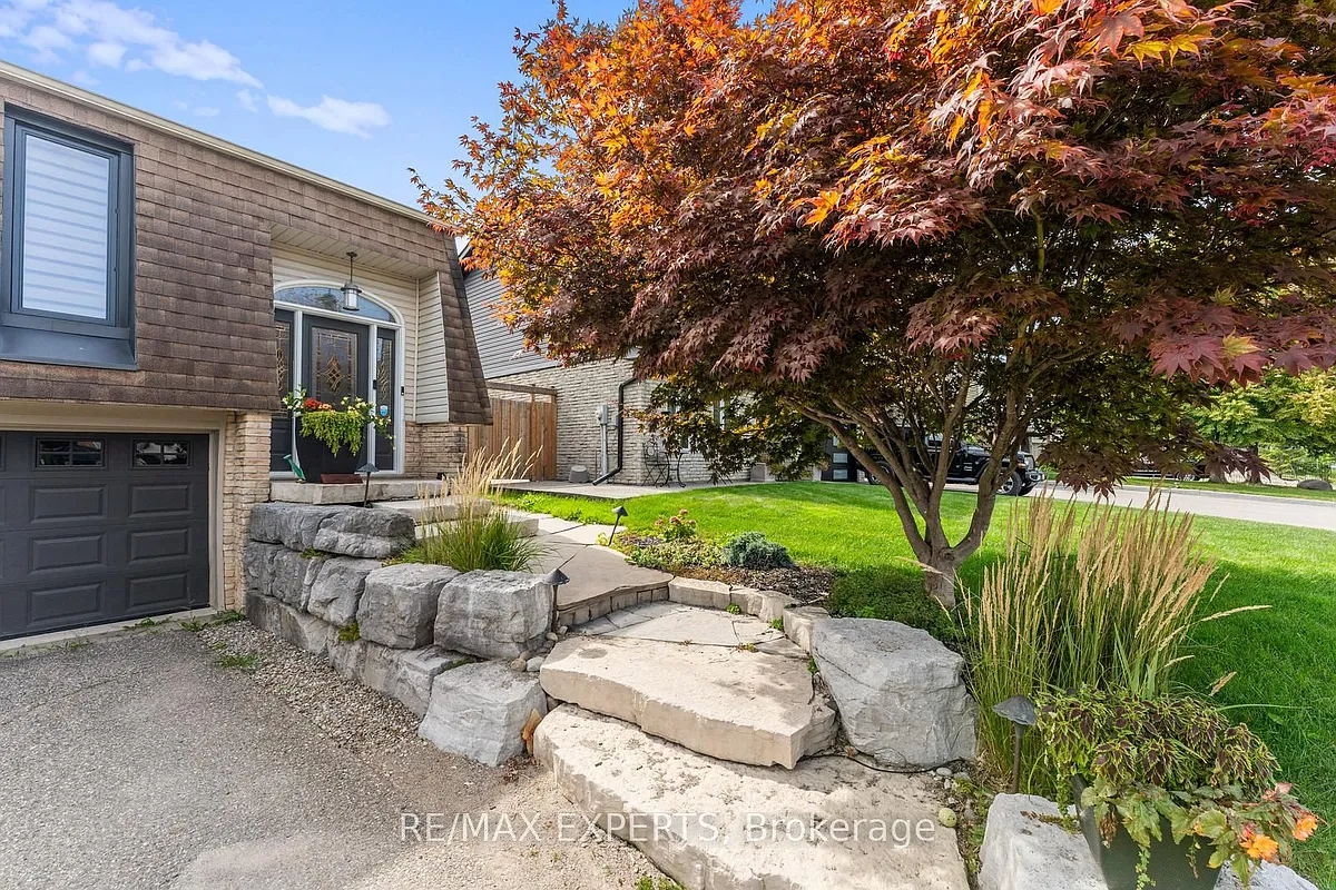 Building Photo - 100 Hesp Dr #BASEMENT