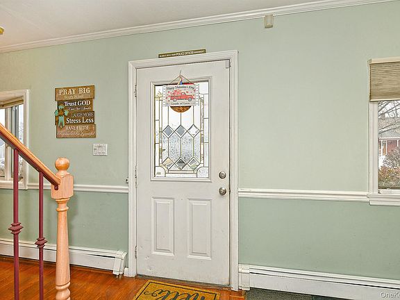 4th image of 103 Ranch Lane