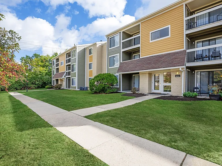 Parkside at Castleton Square Apartments and Townhomes — Photo 1