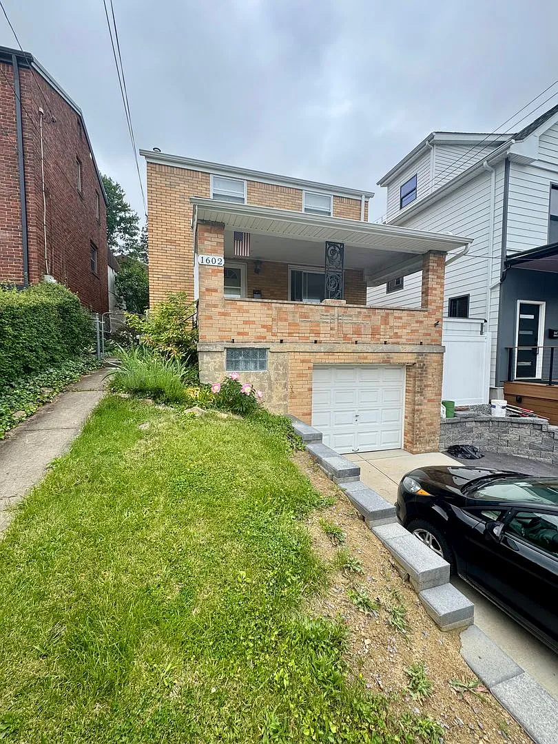 Building Photo - 1602 Kiralfy Ave