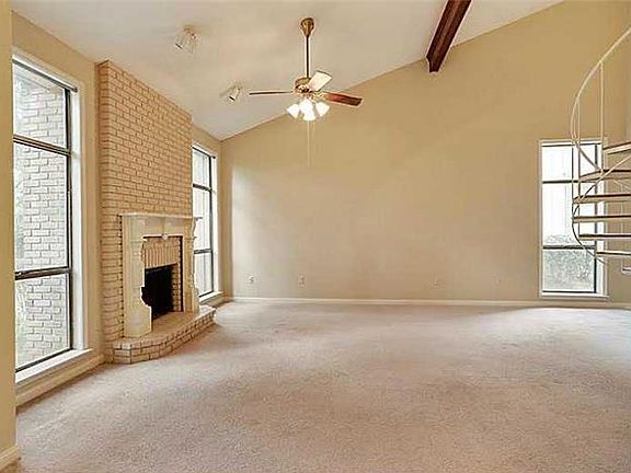3rd image of 108 W Brighton Ct