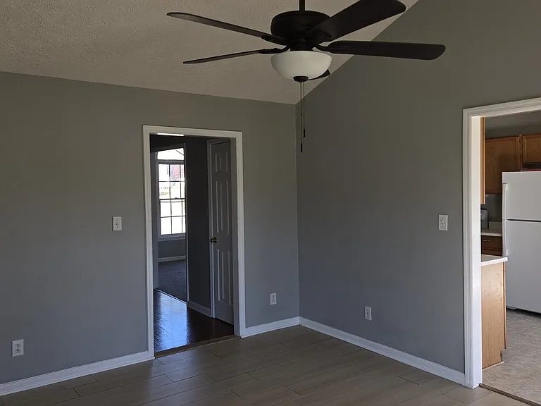 515 Killeen Rd — Photo 6