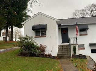 14 Brenda Ln, Fairmont, WV 26554