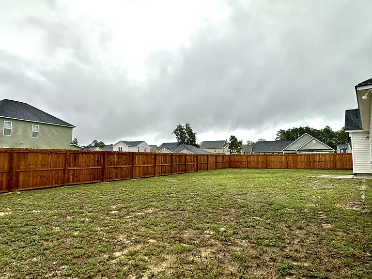 2102 Roadster Pony Ln — Photo 19
