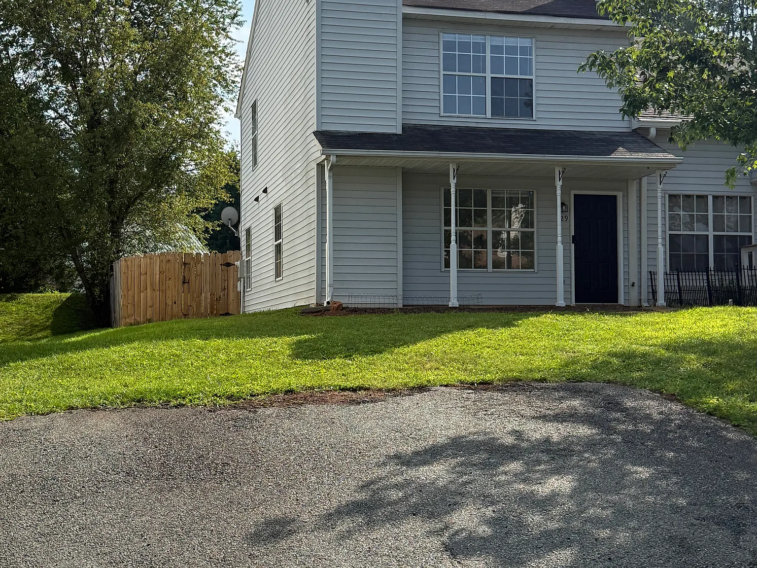 3 bed, 2.5 bath, 1120 sqft, $2,340 — Photo 4