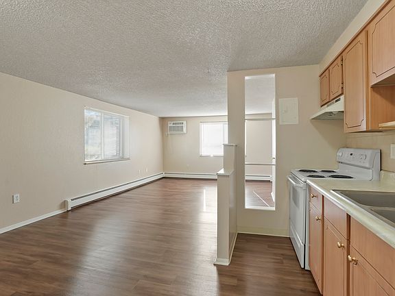 3rd image of 3455 S Marion St #7fa89f255