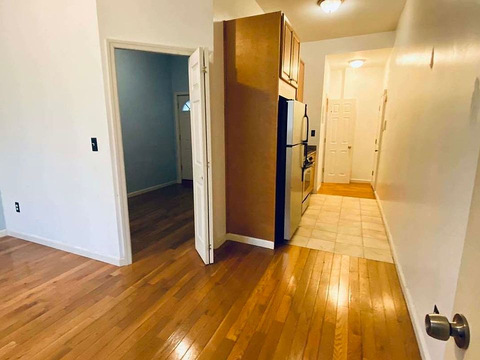 1st image of 2316 Broadway APT 1F