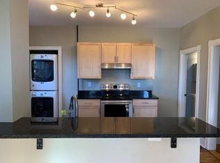 122 Brackett St, Portland, ME 04102