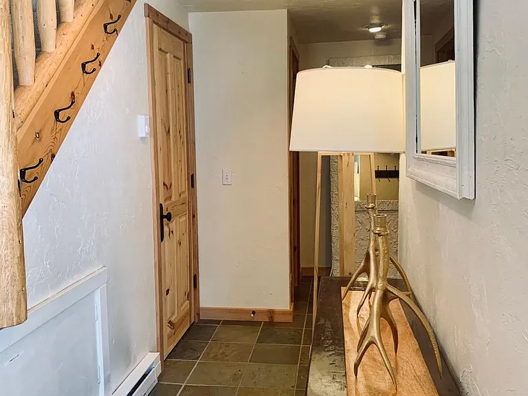 210 Skiway Dr #8 — Photo 12