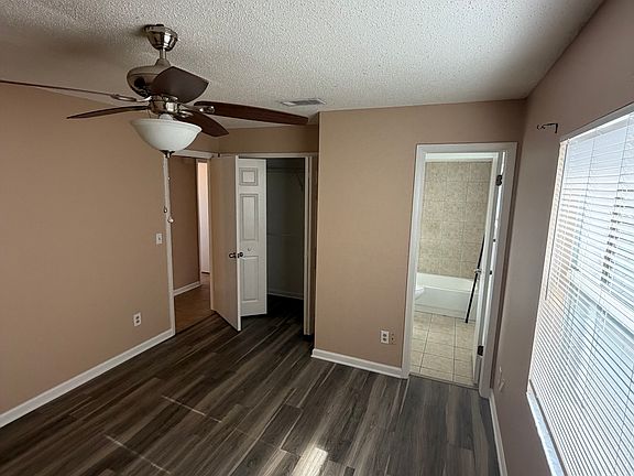 5th image of 2406 E Illiana St #2406