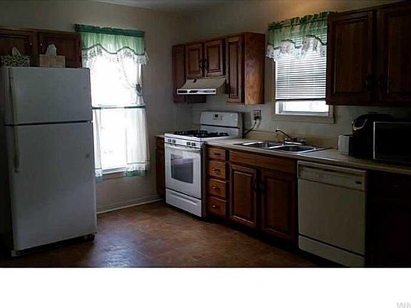 2nd image of 6065 East Ave