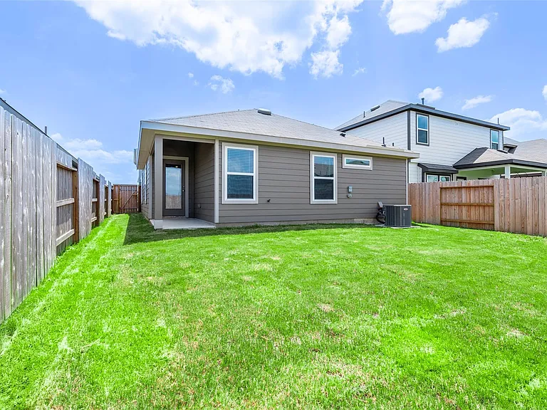 4519 Pinehurst Trace Dr — Photo 34