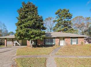 318 Robindale Cir, Baton Rouge, LA 70815
