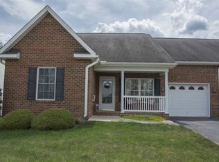380 Hickory Grove Cir, Harrisonburg, VA 22801