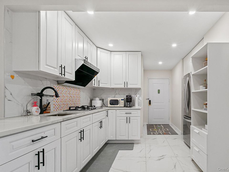 1st image of 3720 Prince Street #11B