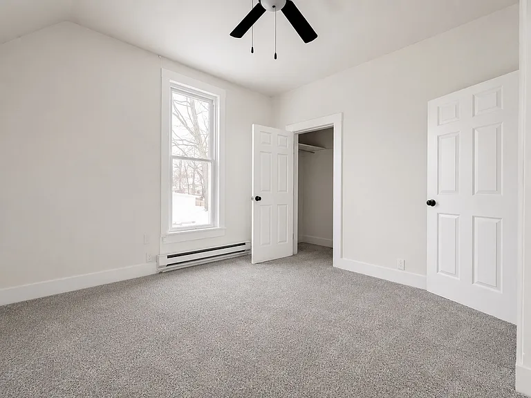 242 Laurel Oak St — Photo 11