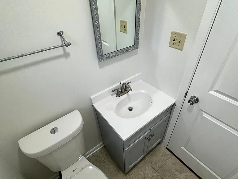 431 N Northwest Hwy #A — Photo 10