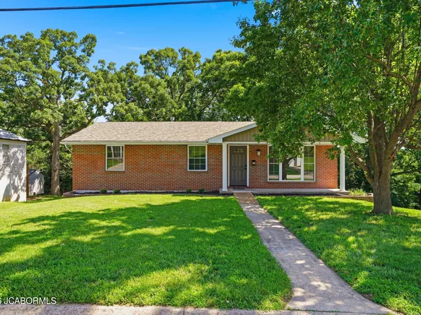 2117 Melody Dr, Jefferson City, MO 65109