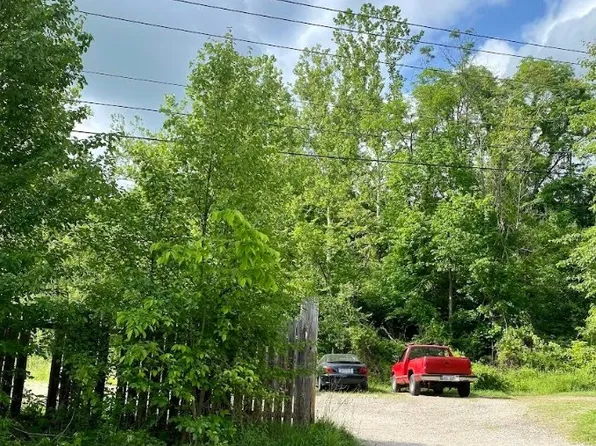 811 Clifton St, Marietta, OH 45750