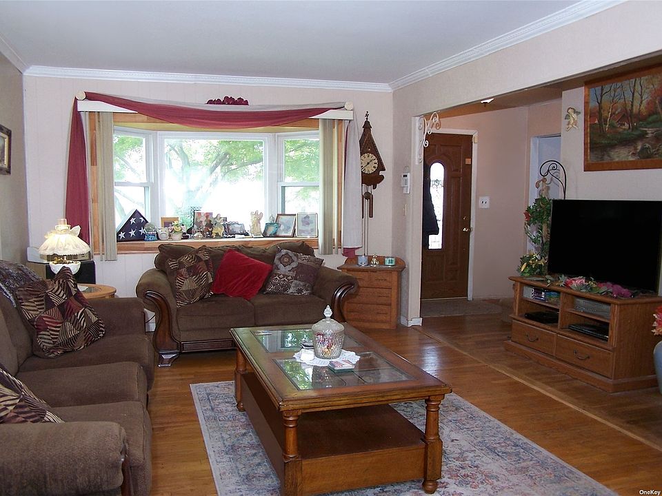 20 Fountain Ave Selden, NY, 11784 Apartments for Rent Zillow