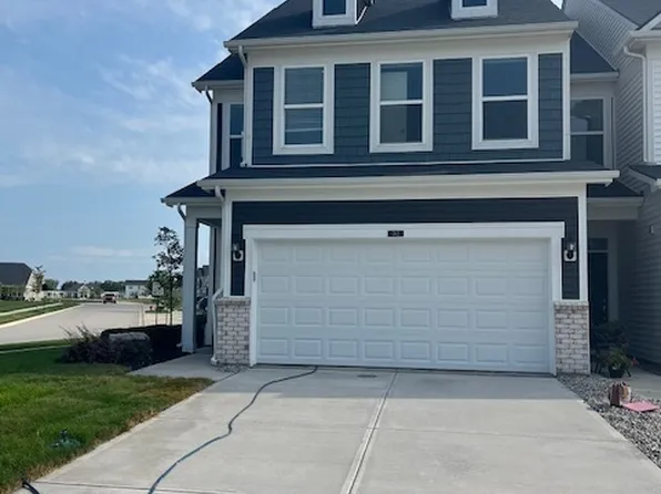 762 Axford Bay Dr, Westfield, IN 46074