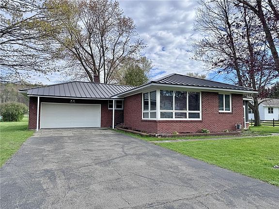 2nd image of 5275 Wolf Run Rd