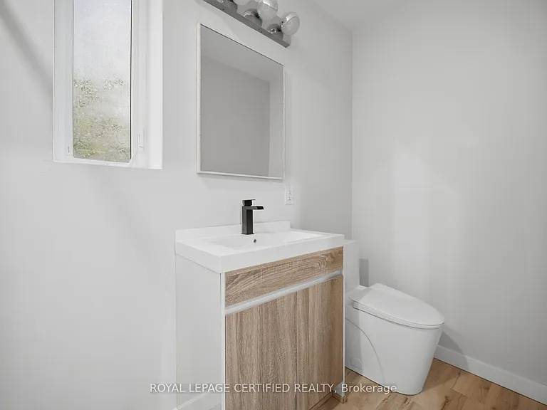 5759 Robinson St — Photo 24